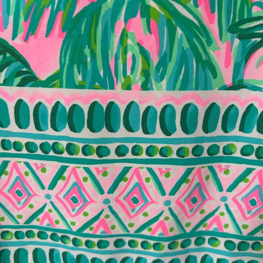 Lilly Pulitzer Talli cover up - Picture 3 of 4